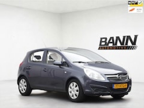 Opel Corsa 1.2-16V Business 2009 - voorkant
