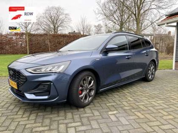Ford Focus 1.0 EcoBoost Hybrid ST Line Style 2022 - voorkant