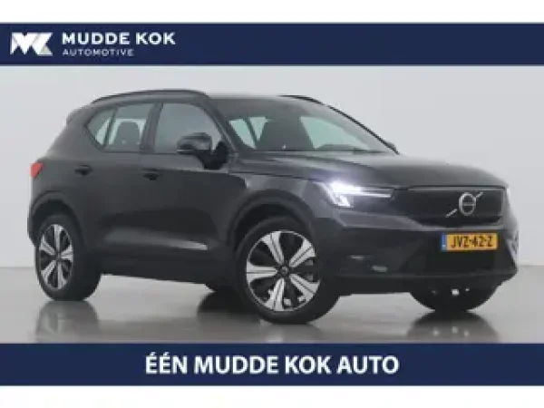 Volvo XC40 Recharge Plus 2022 - voorkant