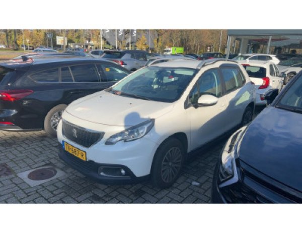 Peugeot 2008 1.2 PureTech Blue Lion 2018 - voorkant