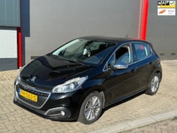Peugeot 208 1.6 BlueHDi Blue Lease Executive 2017 - voorkant