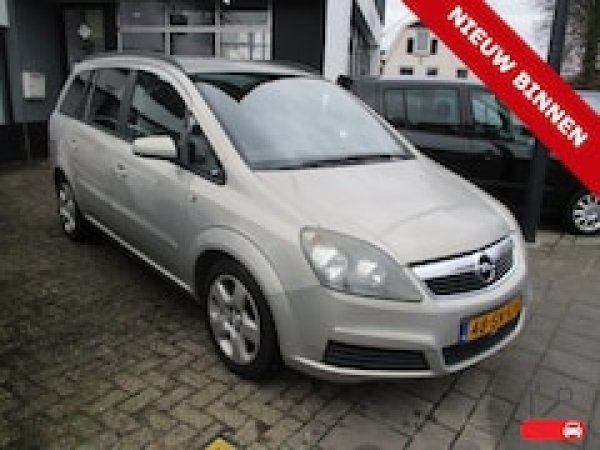 Foto van Opel Zafira