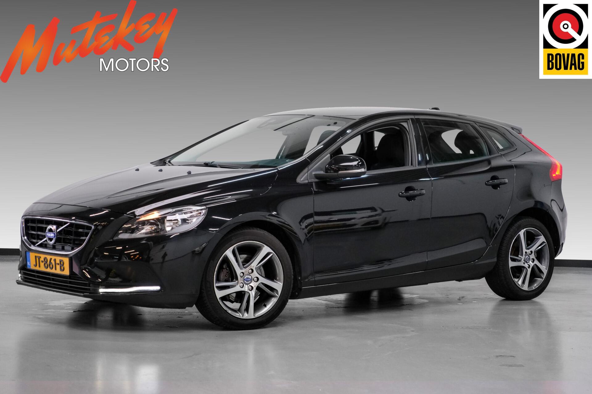 Volvo V40 2.0 T2 Summum | Cam | Trekhaak | Stoelverwarming 2016 - voorkant