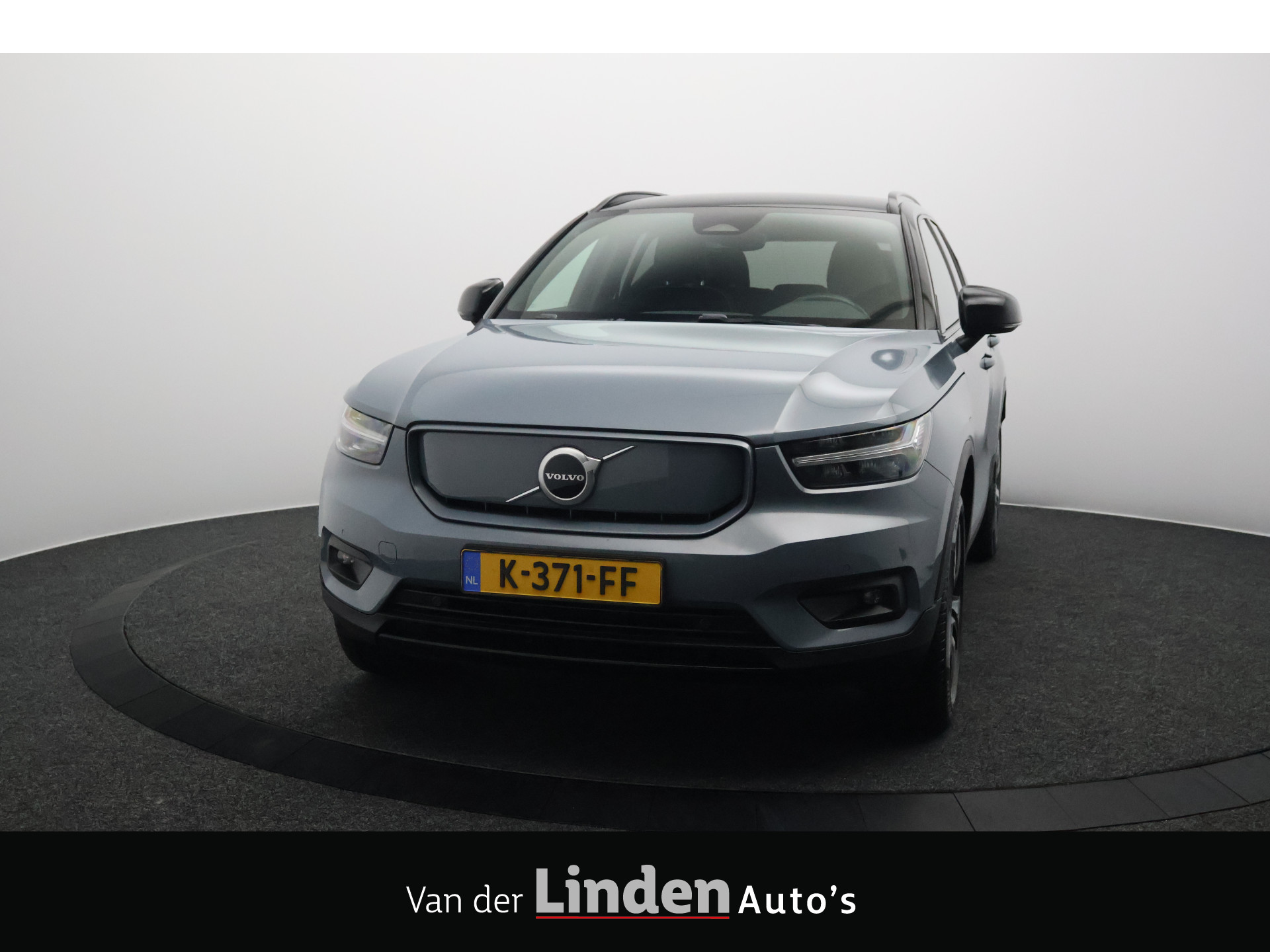 Volvo XC40 Recharge P8 AWD R-Design 408PK SOH 91,9% | Warmtepomp | Trekhaak | Harman/Kardon | Camera 2020 - voorkant
