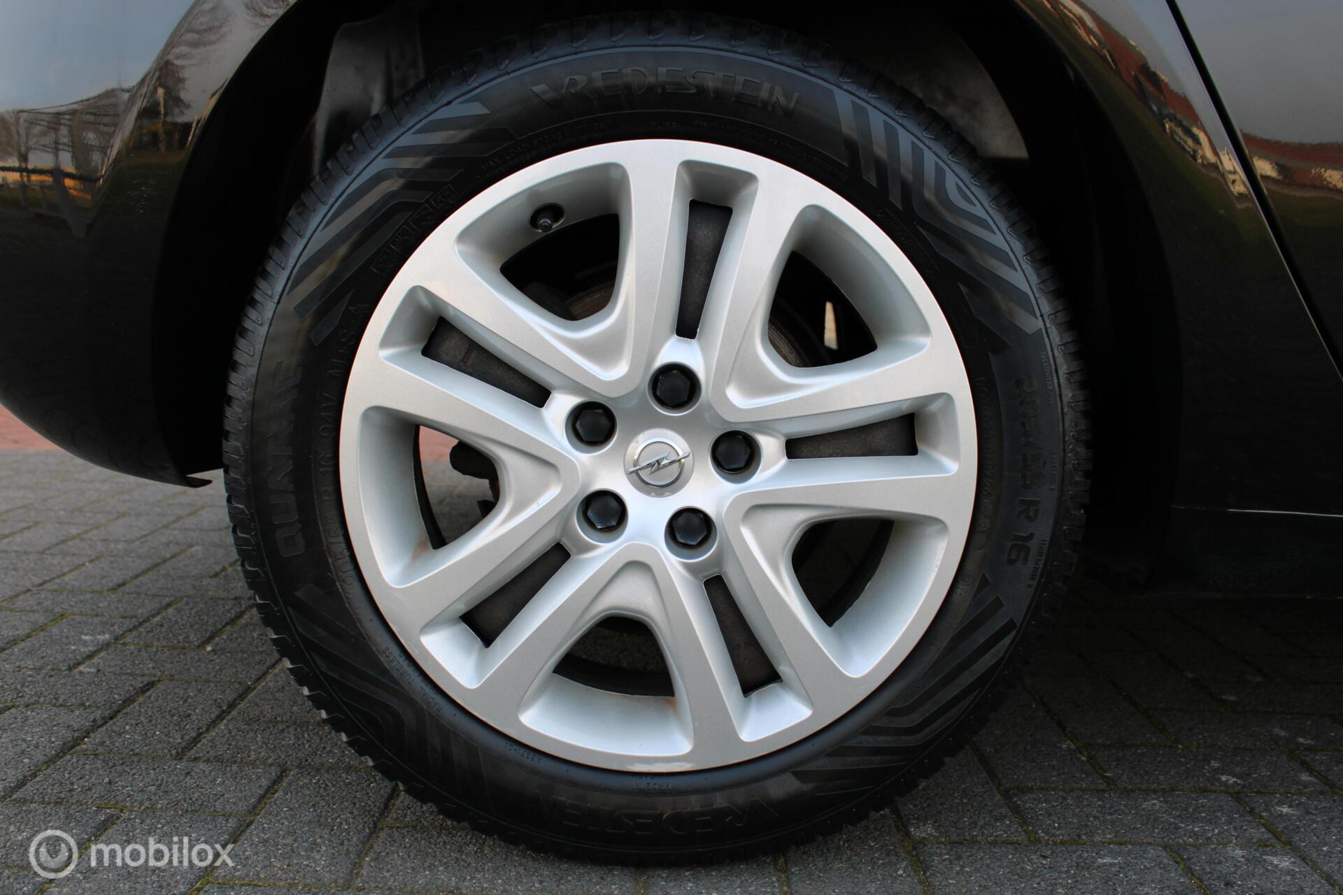Foto van Opel Astra