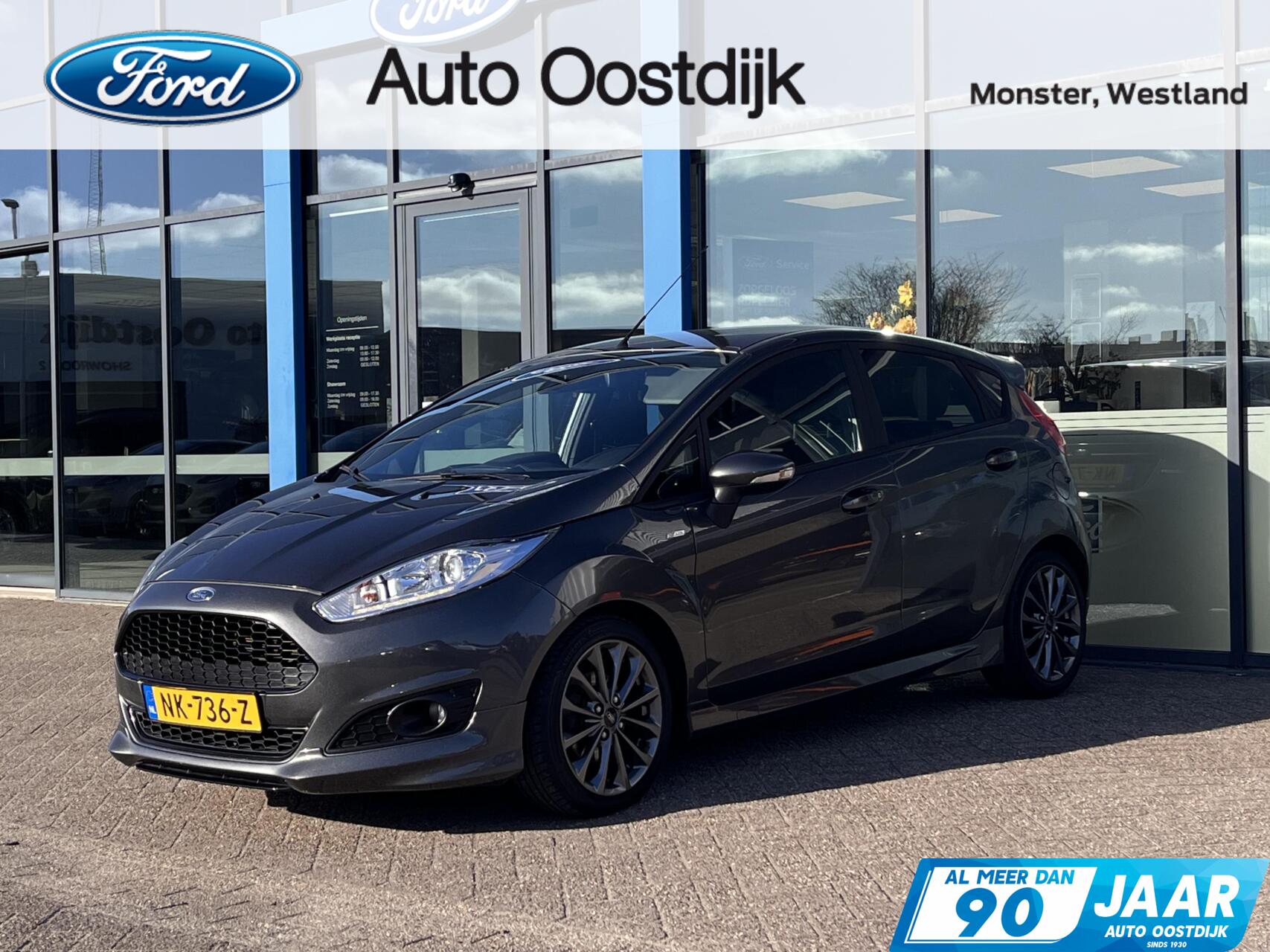 Ford Fiesta 1.0 EcoBoost ST-Line 100PK Cruise  Navi Stoelverwarming Verwarmde Voorruit Climate Parkeersensoren Achter 16'' Velgen *Sportief* 2017 - voorkant