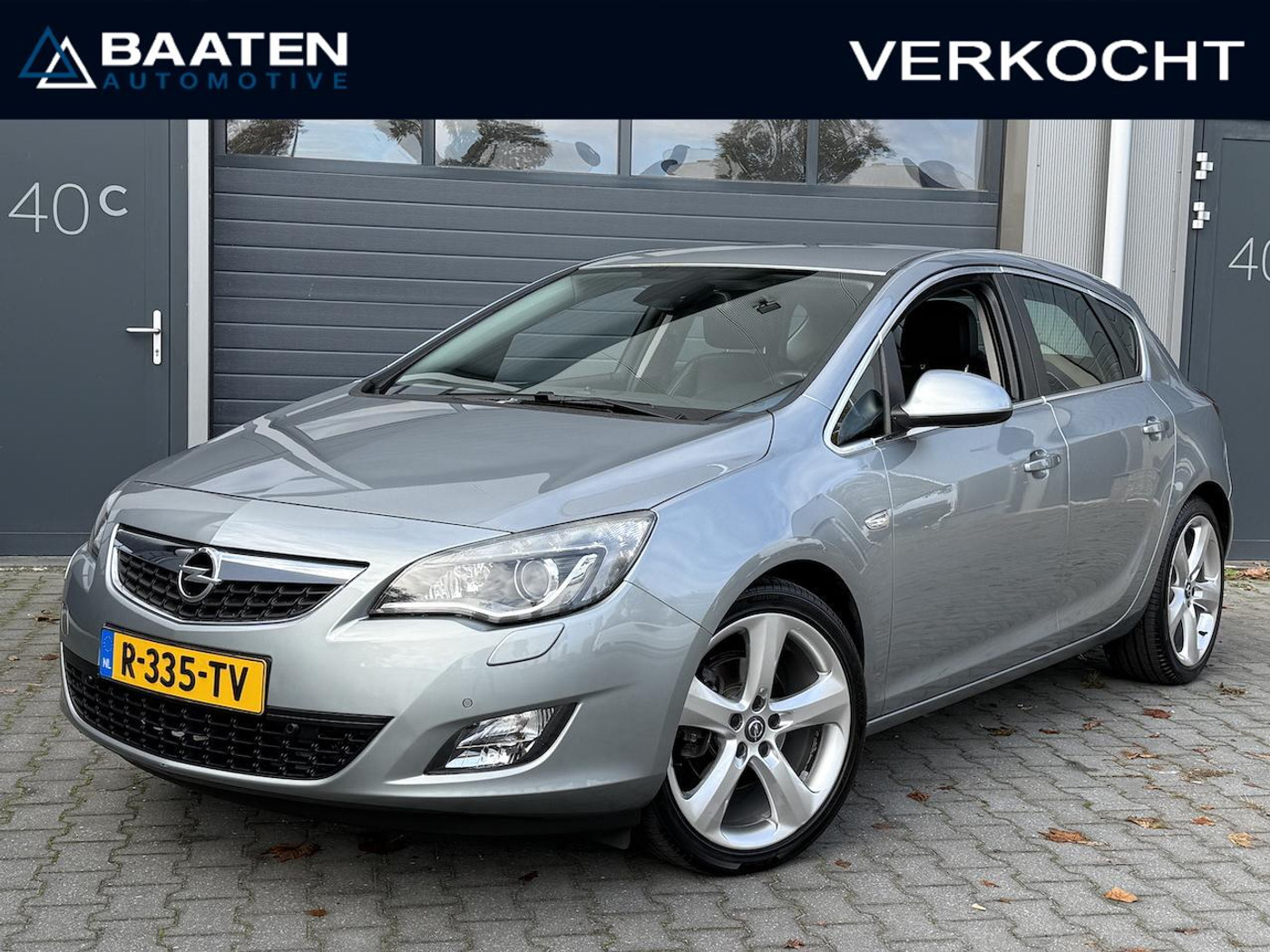 Opel Astra 1.6 Turbo 180 PK Sport|Leder|Xenon|Navi|19inch|LED 2010 - voorkant