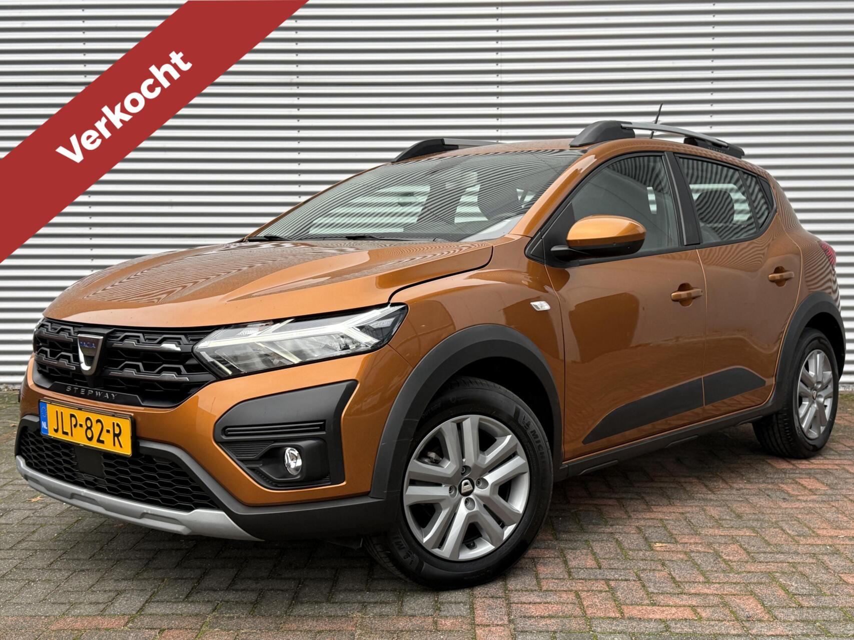 Dacia Sandero 1.0 TCe 90 Airco Cruise Carplay Led 21 Vol Opties Camera Pdc Hoge Instap Eerste eigenaar 40970 KM Gereden 2021 - voorkant