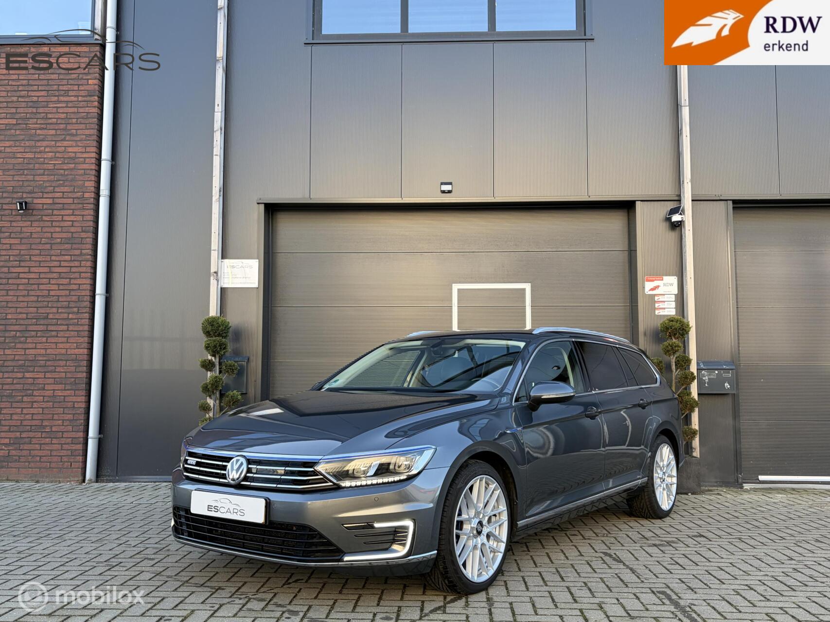 Foto van VOLKSWAGEN PASSAT