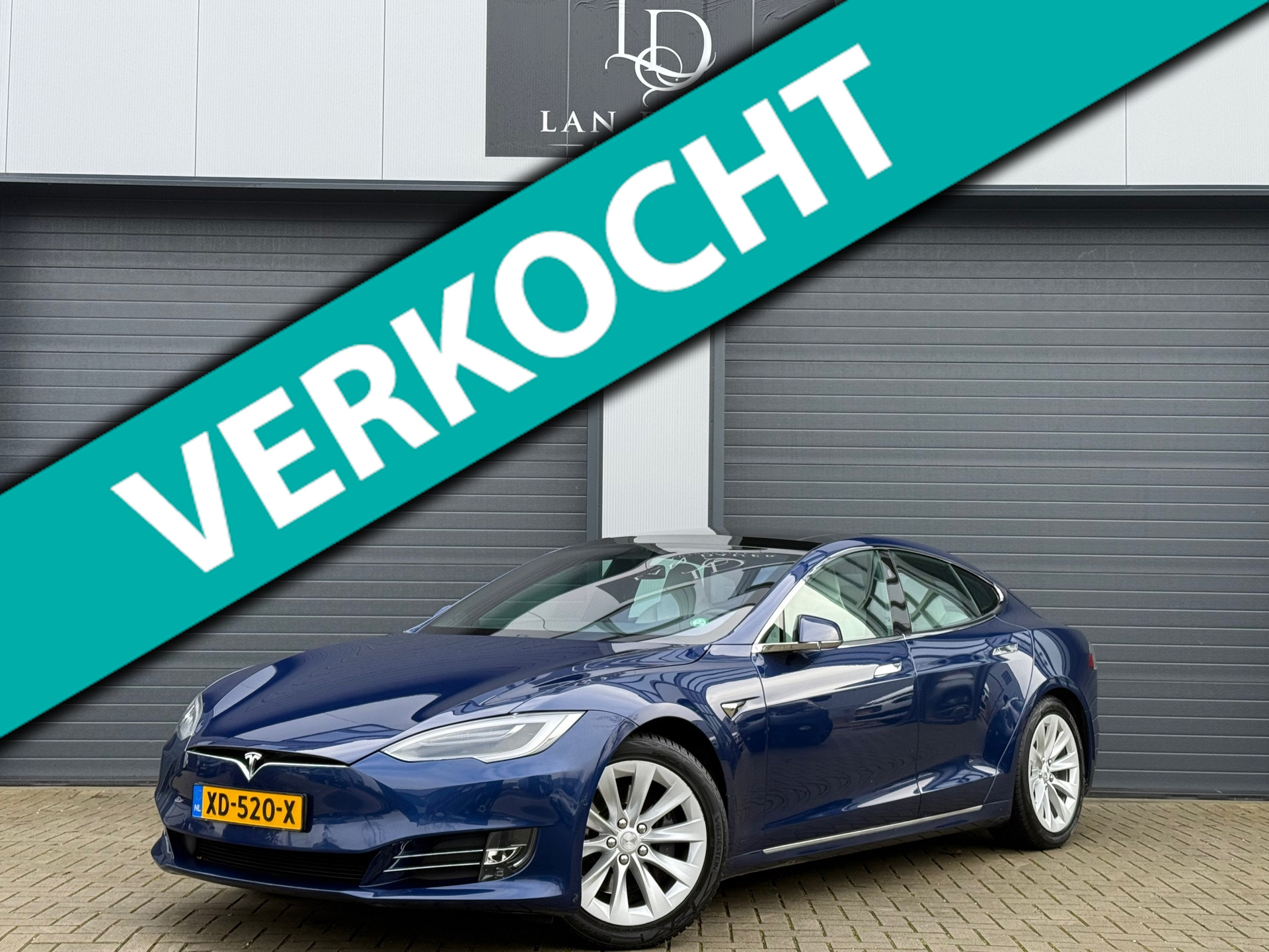 Foto van TESLA MODEL S