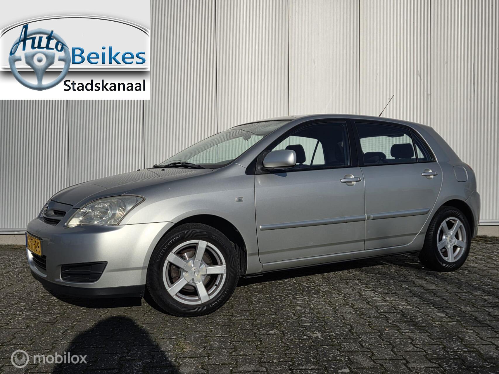 Foto van TOYOTA TOYOTA COROLLA