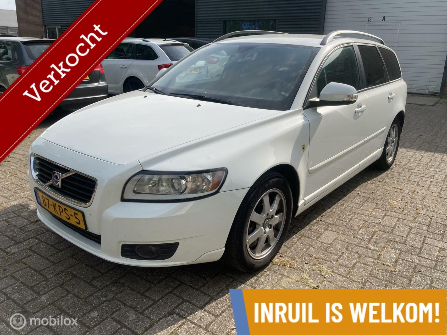 Volvo V50 2.4 D5 Edition II NIEUWE APK 2010 - voorkant