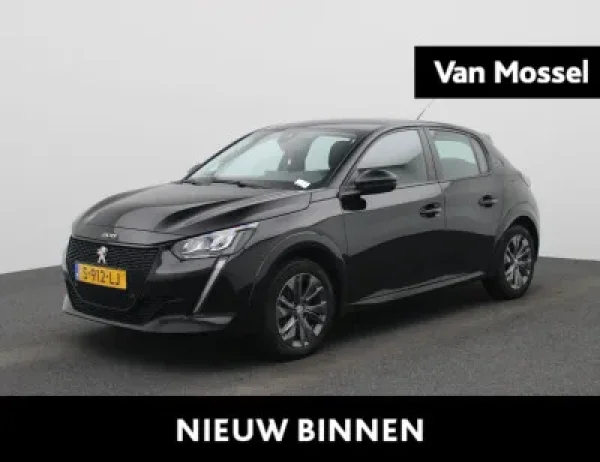 Peugeot 208 EV Active Pack 2023 - voorkant