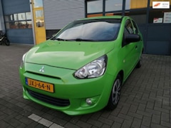 Foto van Mitsubishi Space Star