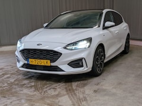Ford Focus 1.5 EcoBoost ST Line Business 2020 - voorkant