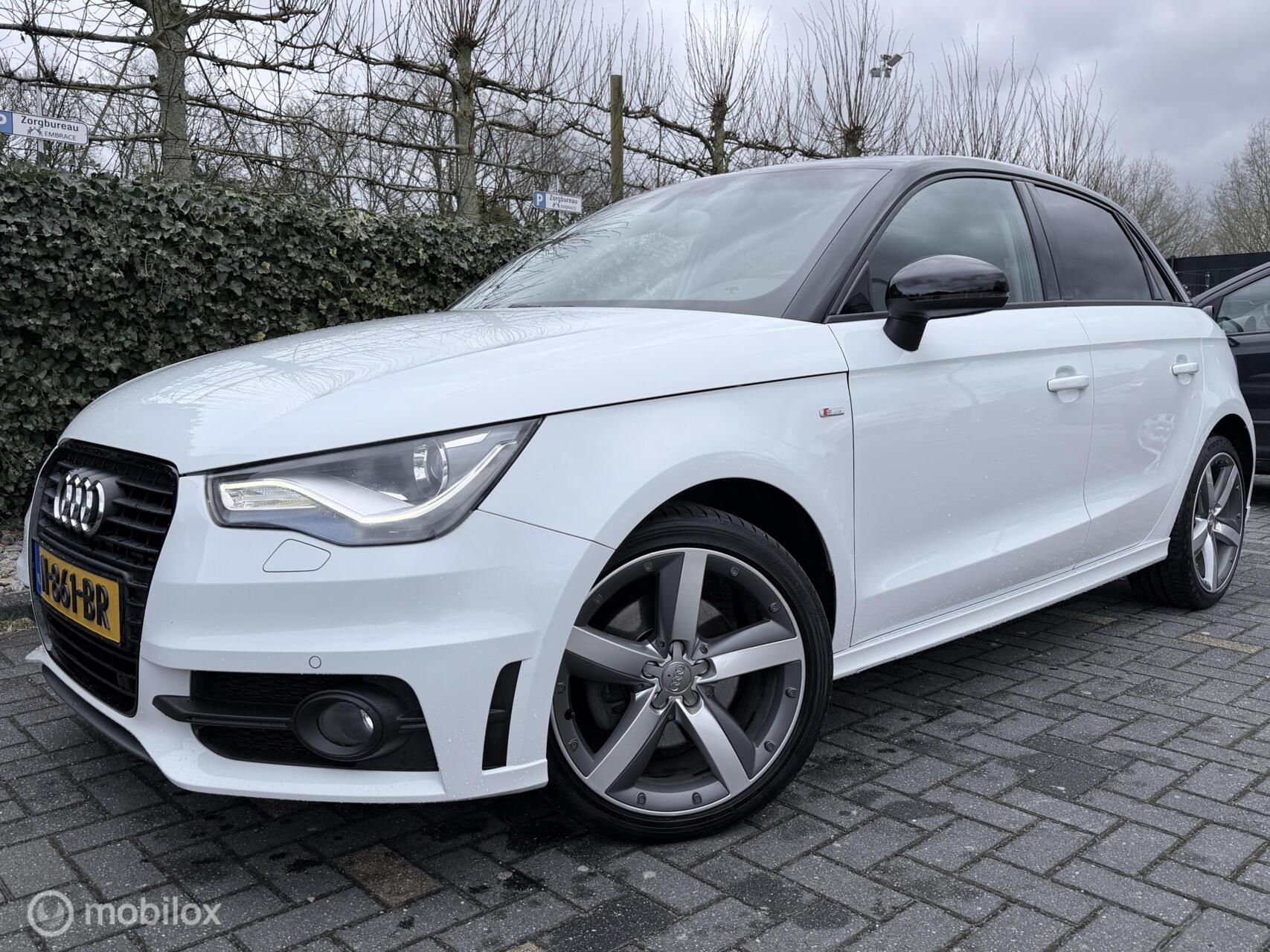 Audi A1 Sportback 1.4 TFSI S LINE / 5 DEURS / NAVI / LED-XENON / CLIMA / LMV 2013 - voorkant