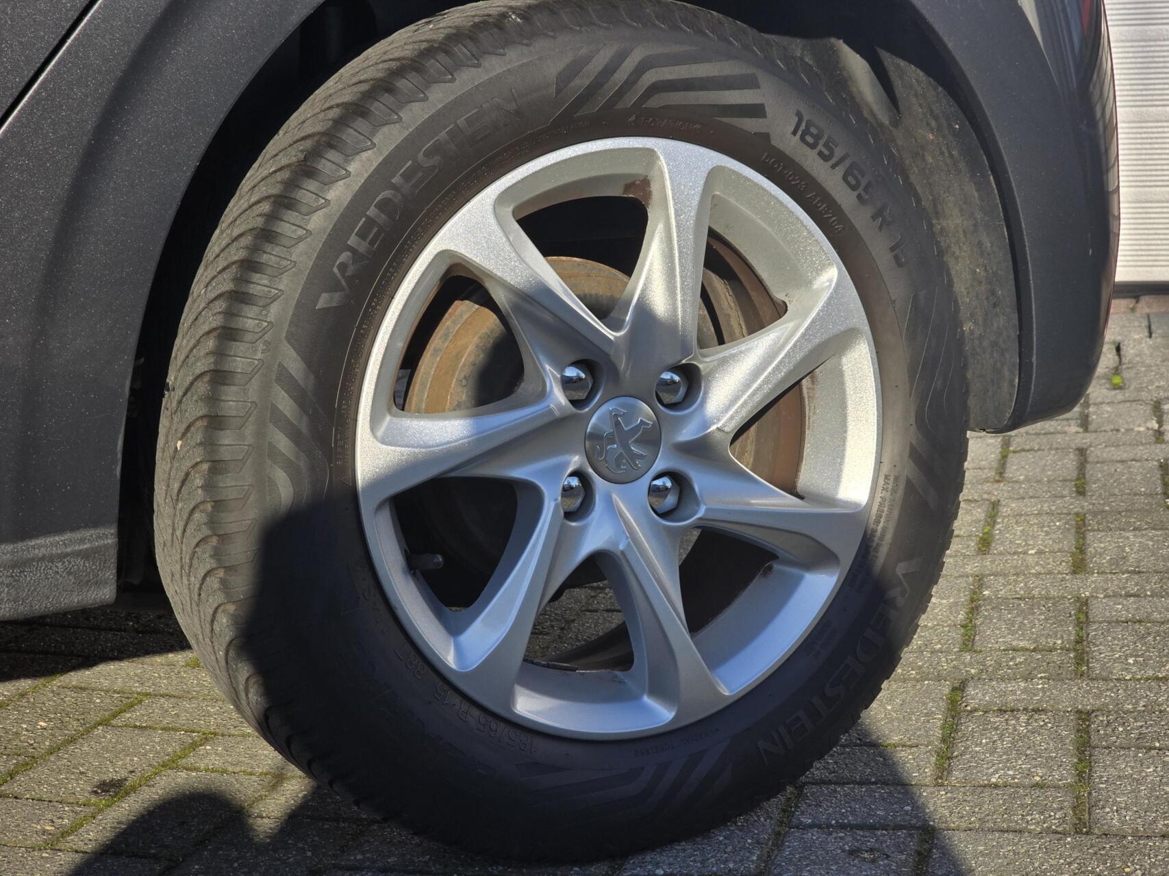 Foto van Peugeot 208