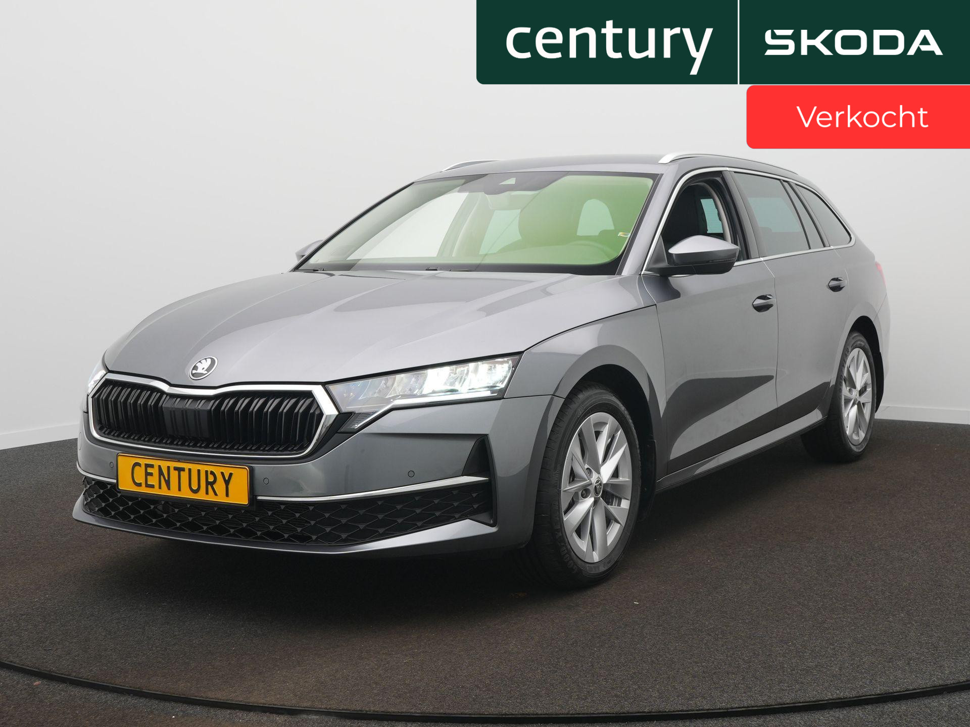Skoda Octavia 1.5 TSI MHEV Business Edition 2024 - voorkant