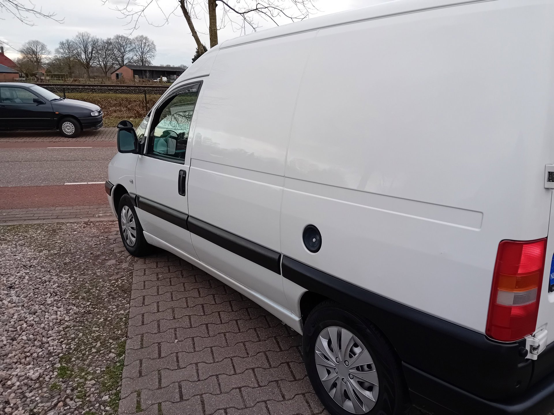 Foto van Peugeot Expert 220c 1.9d