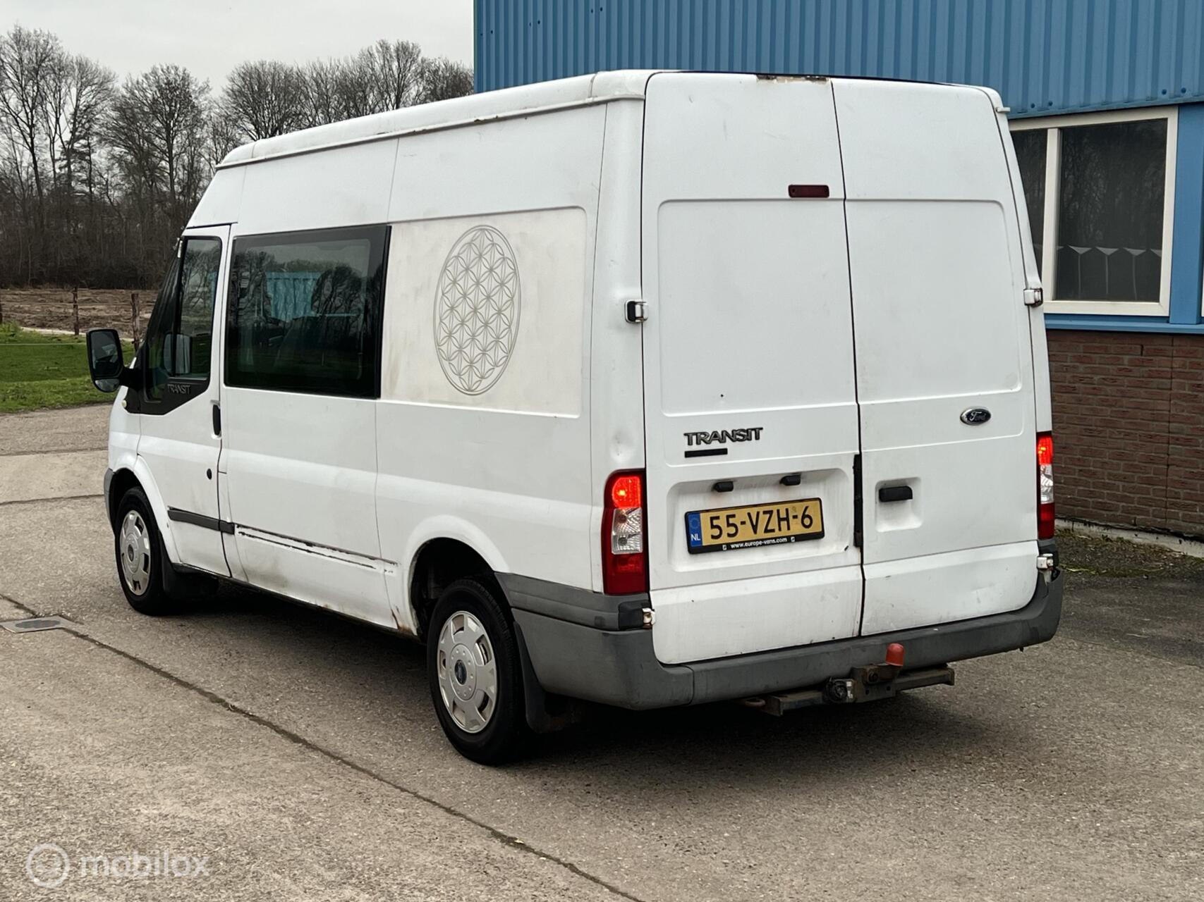 Foto van Ford Transit 280m Van LR 115dpf 4.36