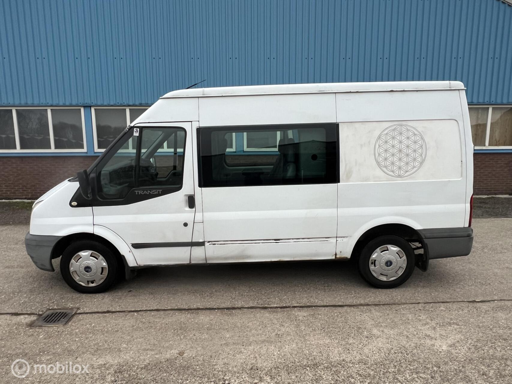 Foto van Ford Transit 280m Van LR 115dpf 4.36