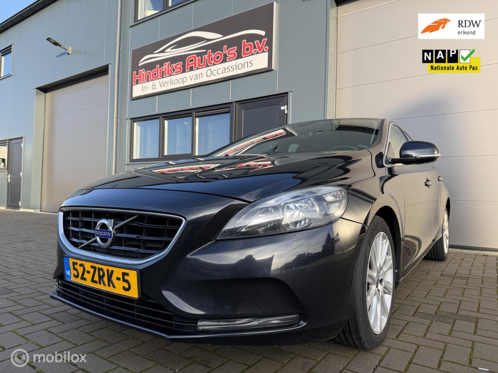 Foto van VOLVO V40