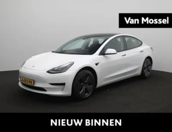 Tesla Model 3 Standard RWD Plus 60 kWh 2023 - voorkant