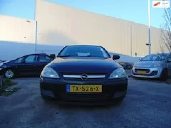 Opel Corsa 1.0-12V 2005 - voorkant