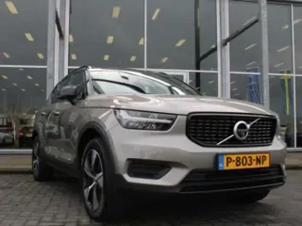 Volvo XC40 1.5 T4 Recharge Inscription 2022 - voorkant