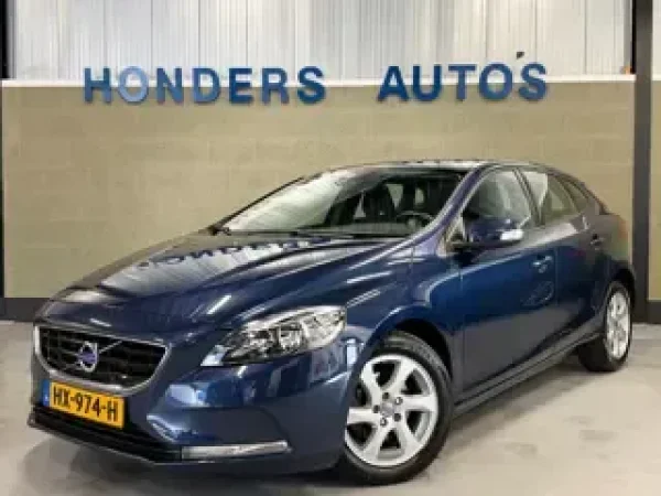 Volvo V40 1.6 D2 R-Design 2014 - voorkant