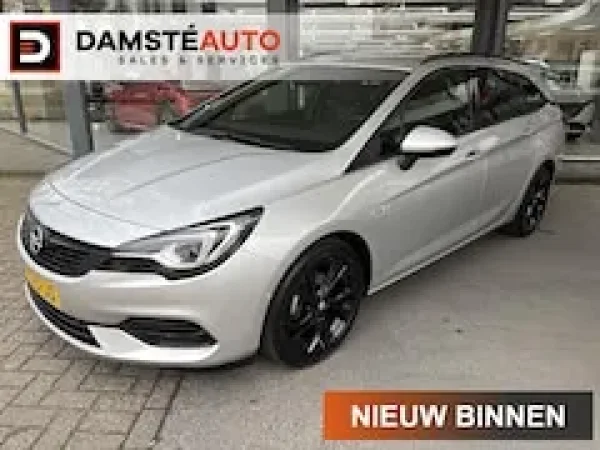Opel Astra 1.4 Ultimate 2020 - voorkant