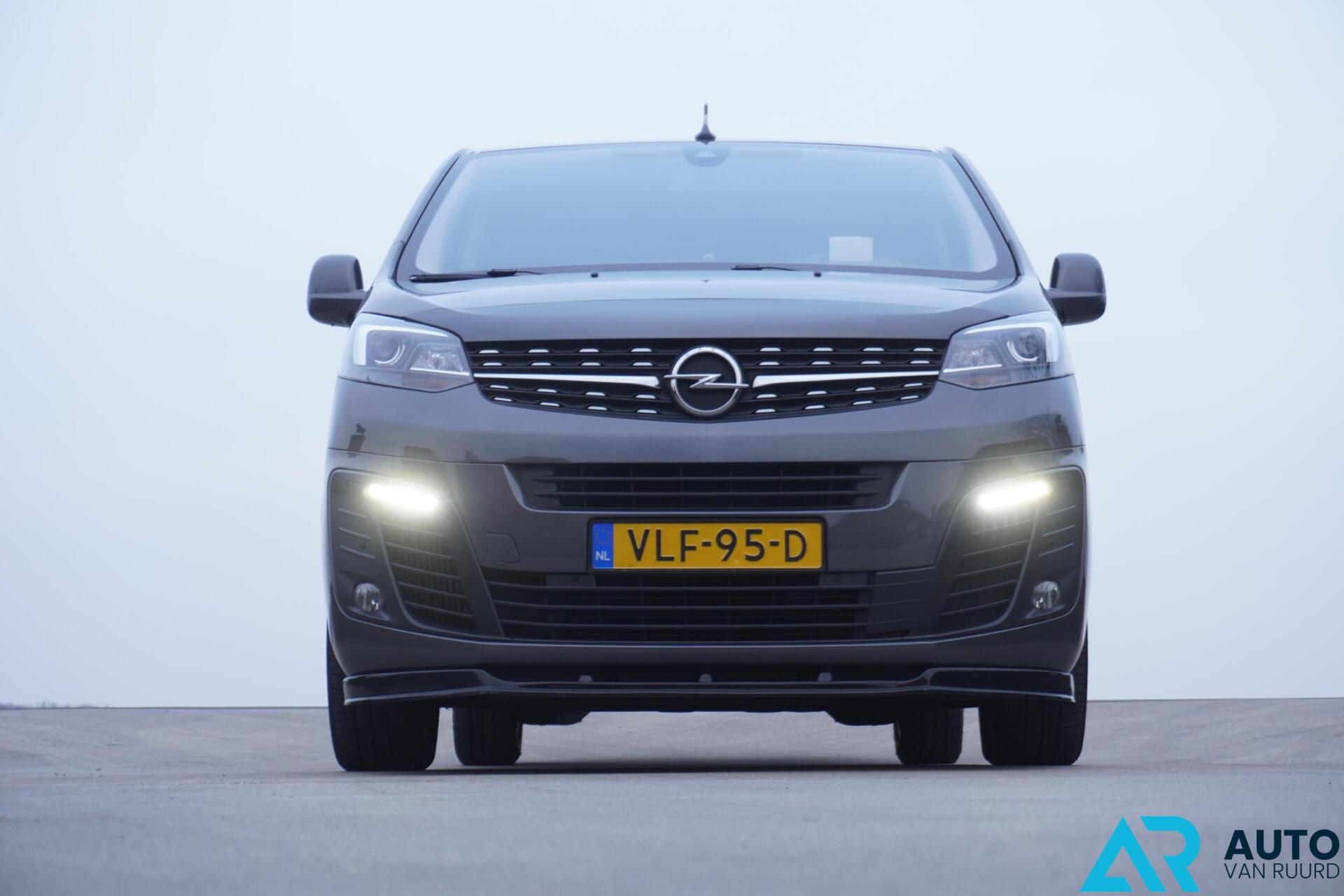Foto van Opel Vivaro