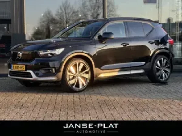 Volvo XC40 Recharge P8 AWD R-Design 2021 - voorkant