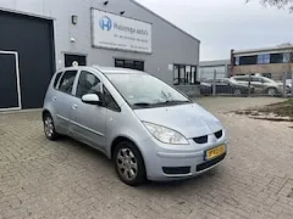 Foto van Mitsubishi Colt