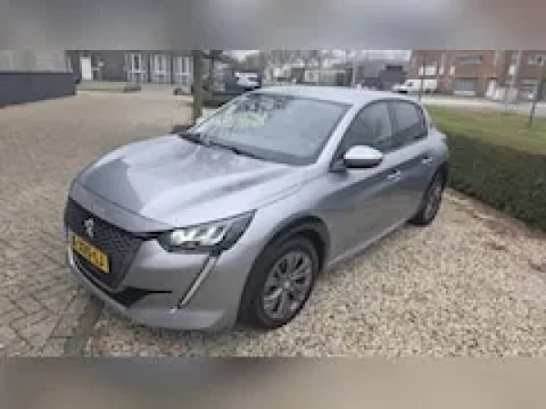 Peugeot 208 EV Allure Pack 2020 - voorkant