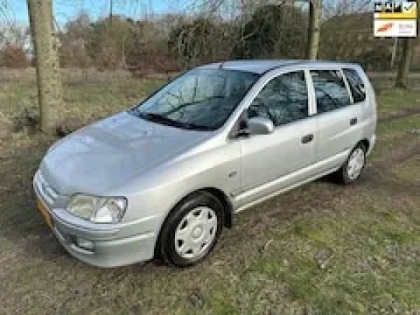Foto van Mitsubishi Space Star