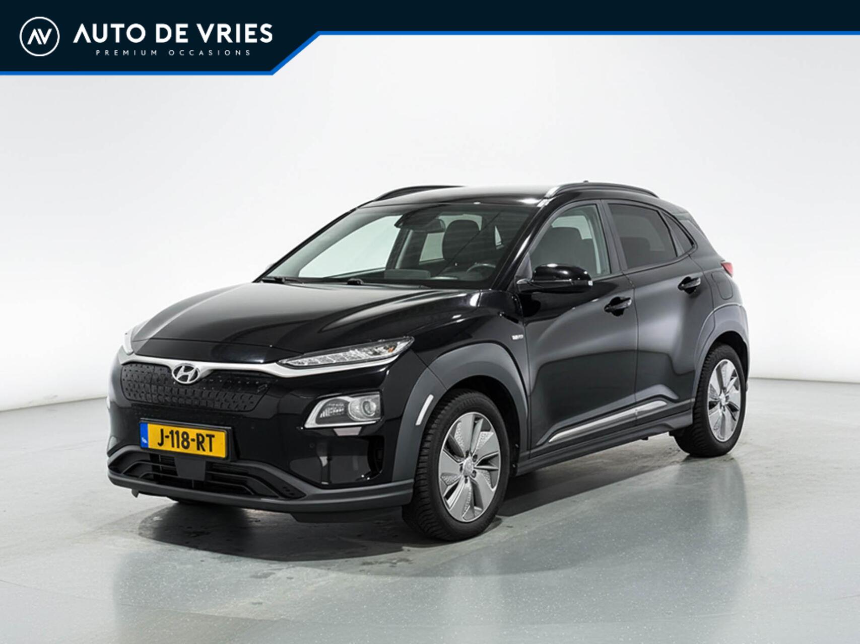 Hyundai Kona EV Premium 64 kWh | SOH 100% | Zwart leder | Camera | Trekhaak 2020 - voorkant