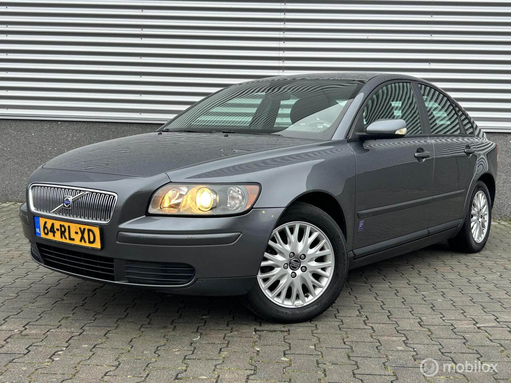 Foto van VOLVO S40