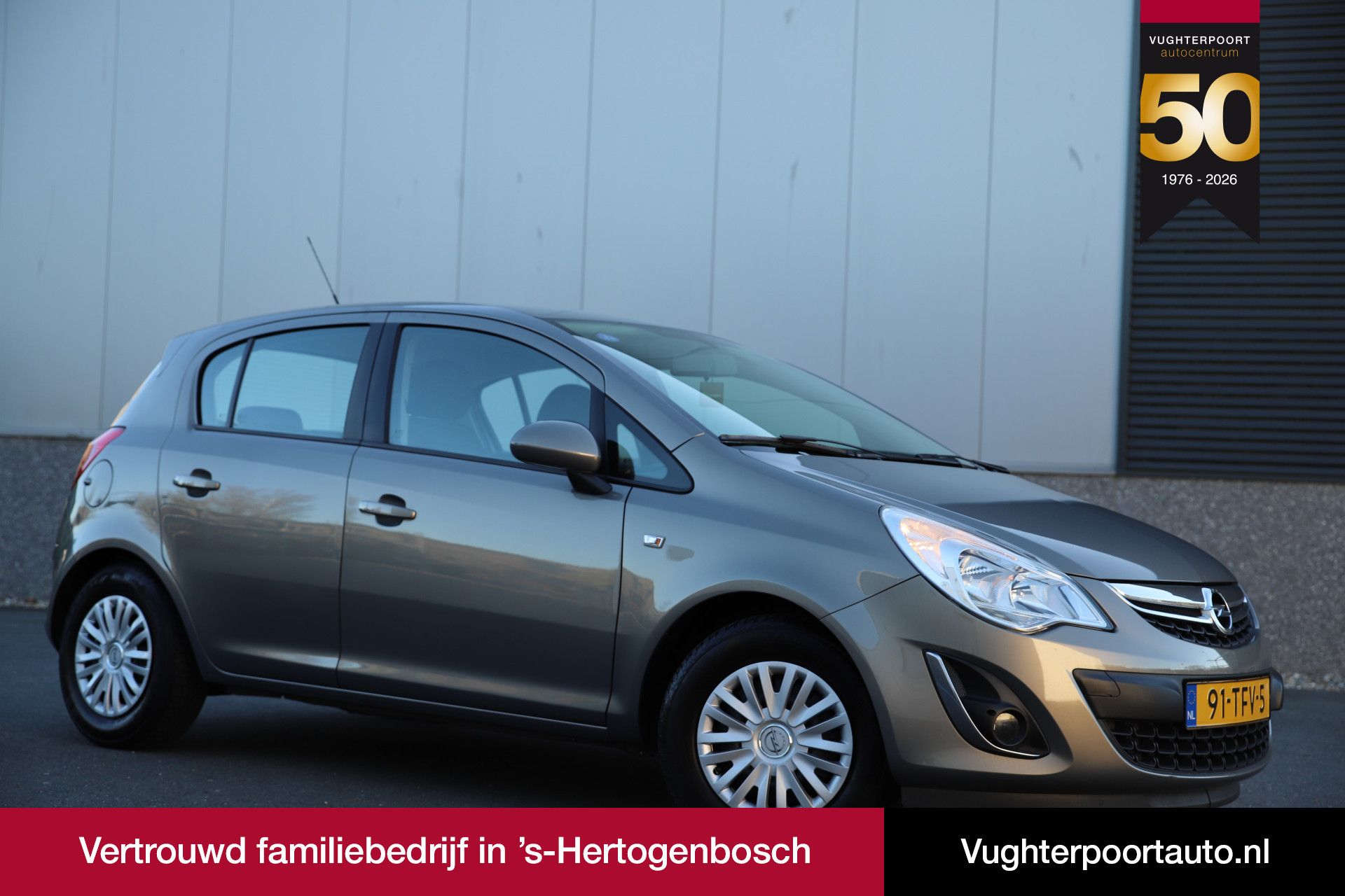 Opel Corsa 1.4-16V/100pk/Edition/5drs/Airco/Cruise/Trekhaak 2012 - voorkant