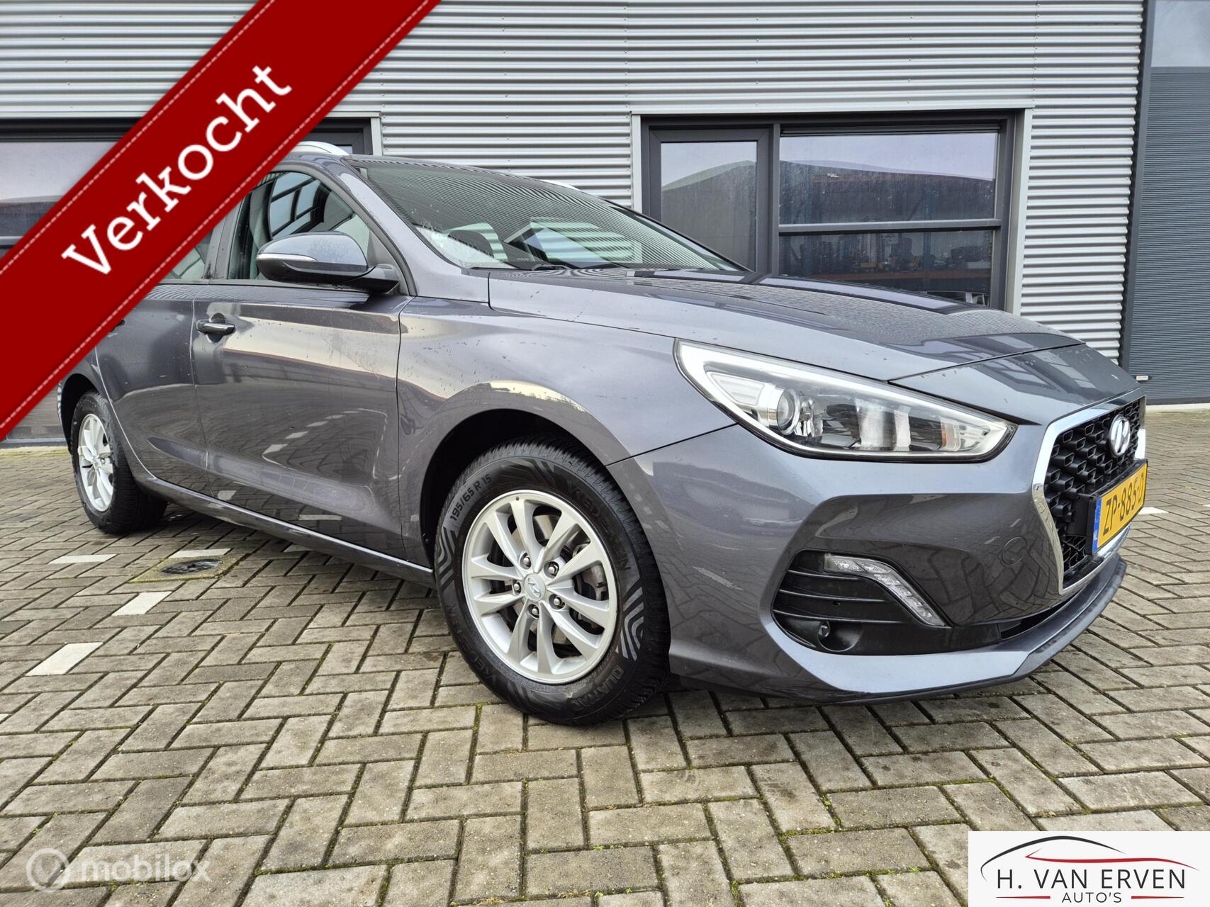 Hyundai I 30 Comfort DEALERONDERHOUDEN NAP! CAMERA LED 2019 - voorkant