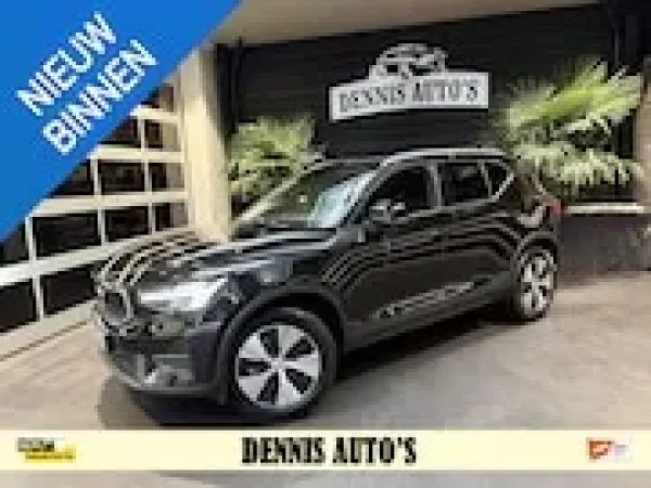Volvo XC40 2.0 B3 Essential Edition 2025 - voorkant