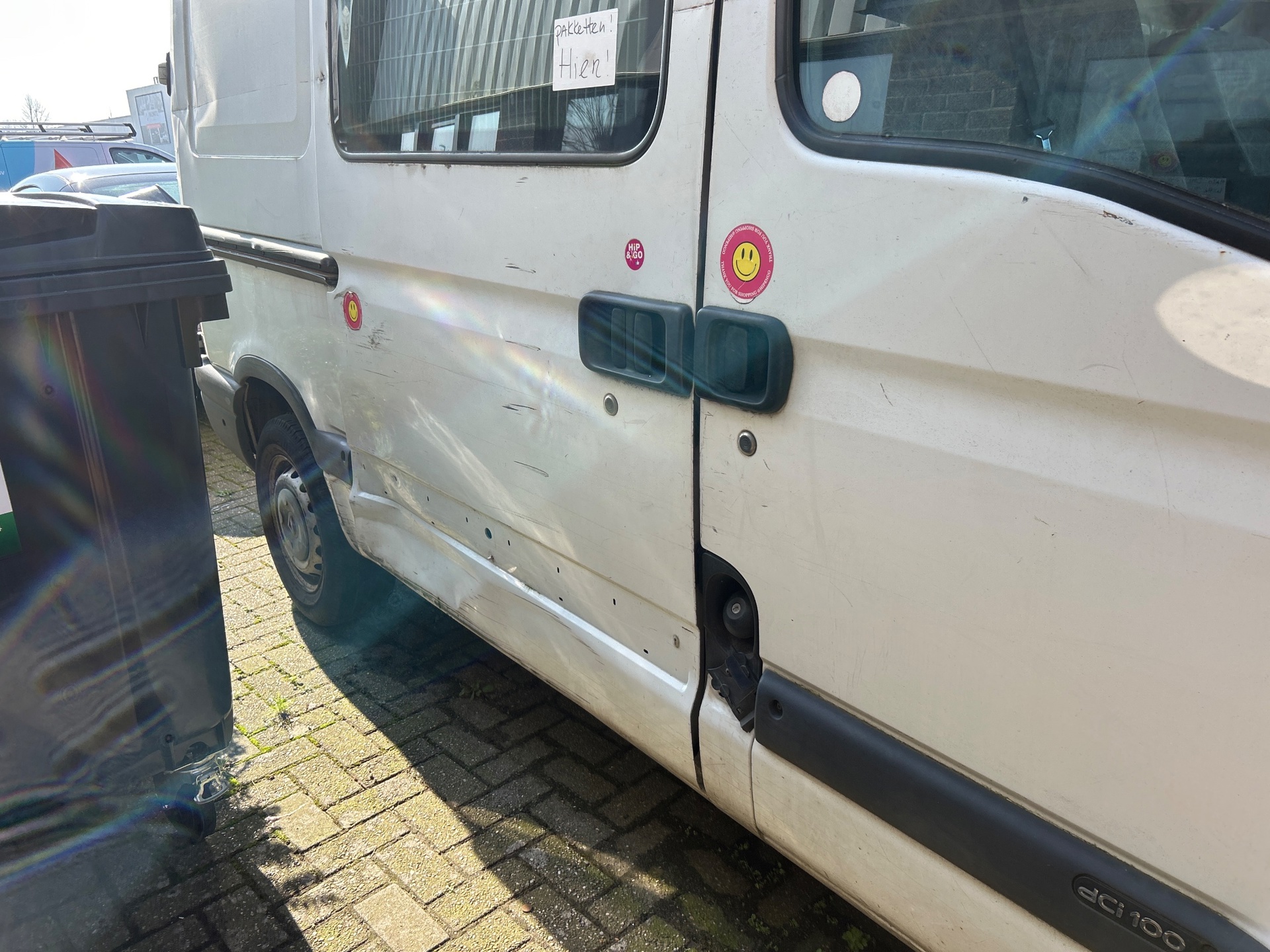 Foto van Renault Master T 33 L1/h1 2.5 Dci 74 KW E4