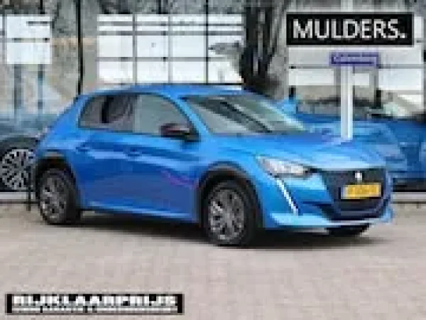 Peugeot 208 EV Allure Pack 2022 - voorkant