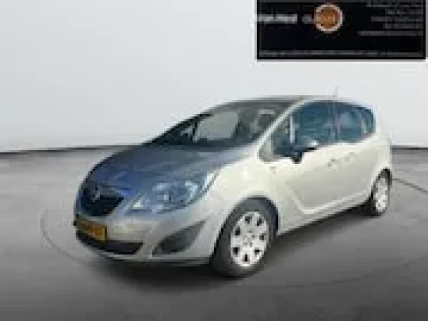 Opel Meriva 1.4 Business+ 2013 - voorkant