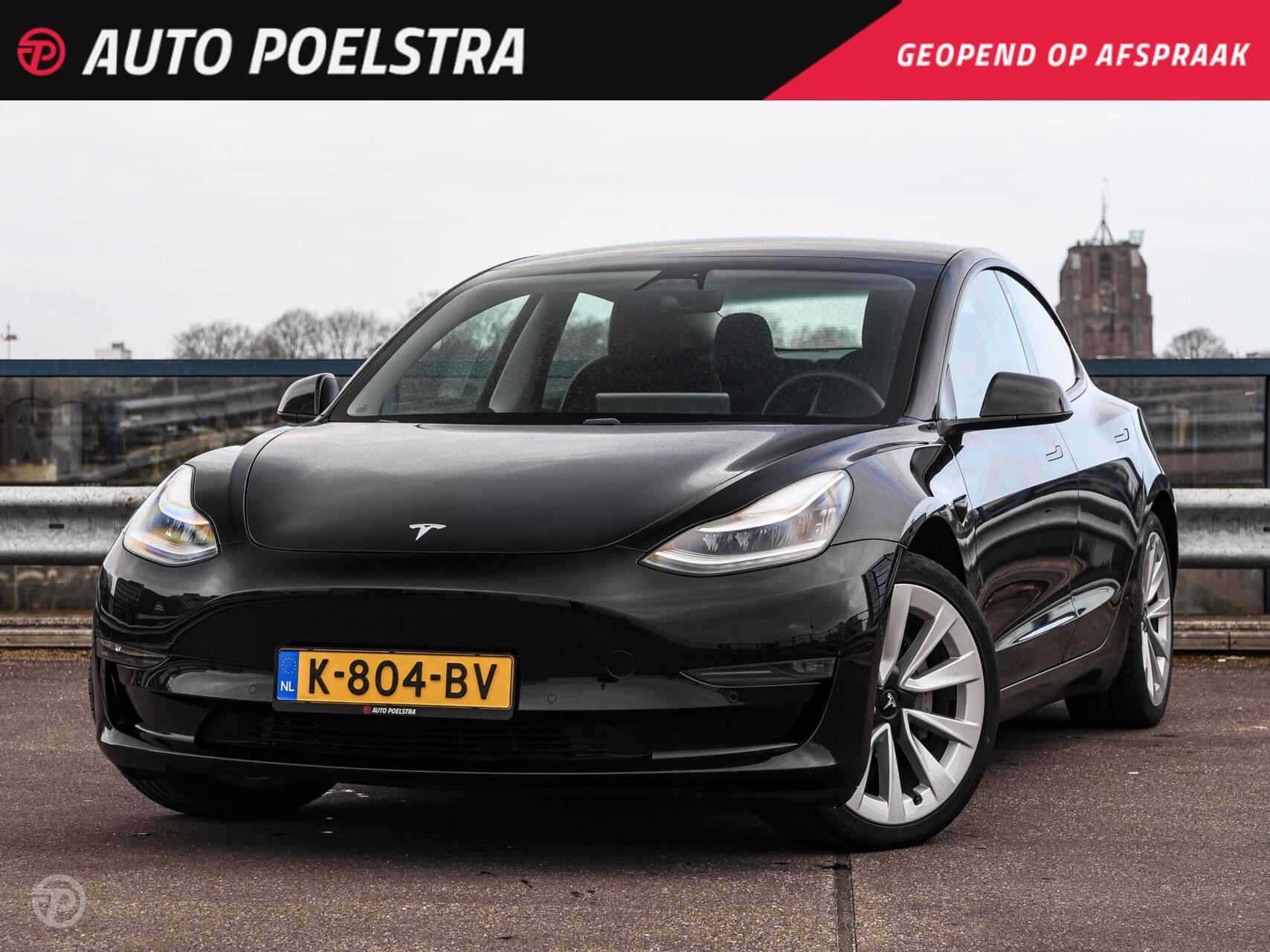 Tesla Model 3 Long Range AWD 351 PK 75 kWh Facelift Trekhaak Panoramadak 19" Zwart Leder Warmtepomp SOH 90% incl. BTW 2020 - voorkant
