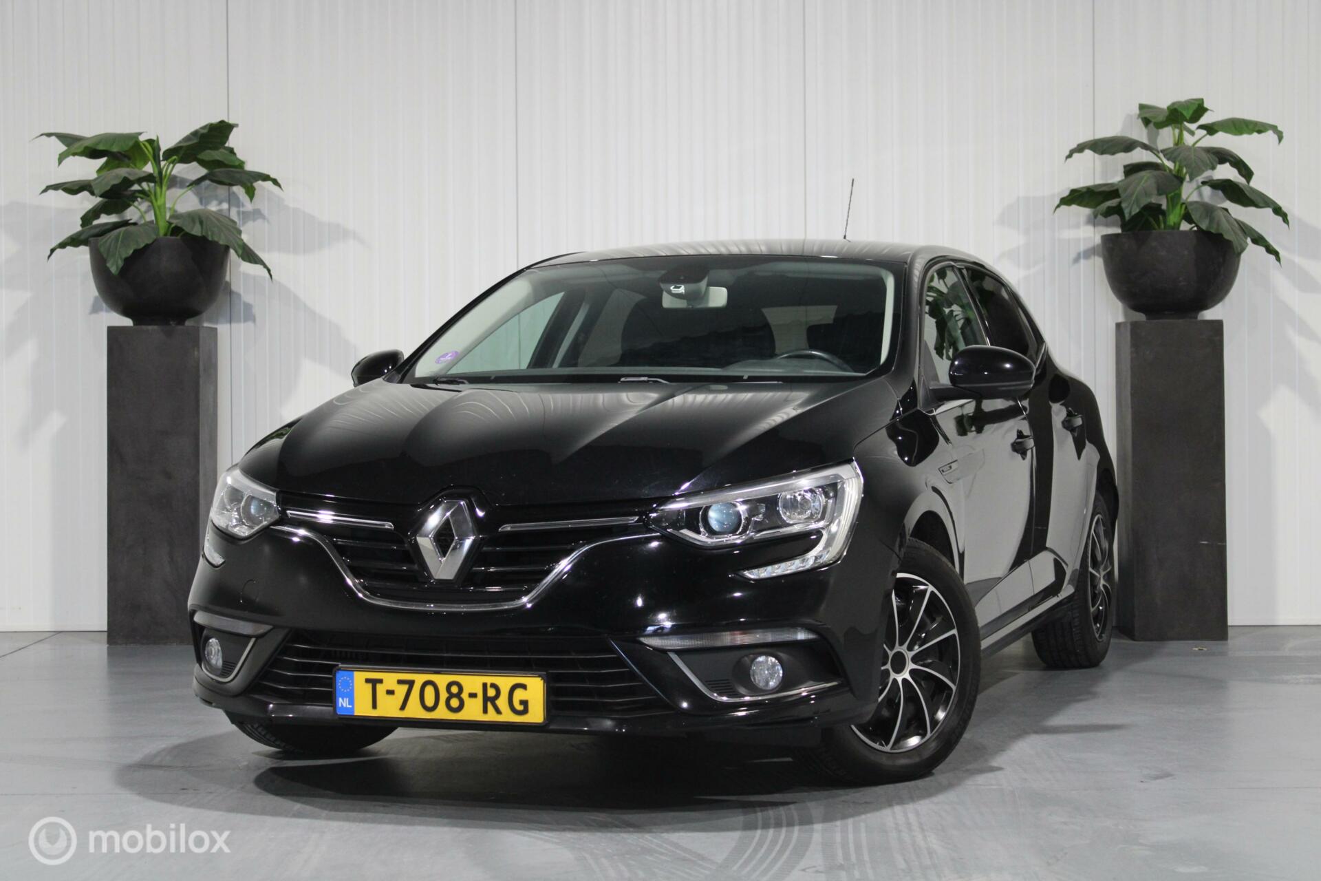 Renault Megane 1.2 TCe Zen 2016 - voorkant