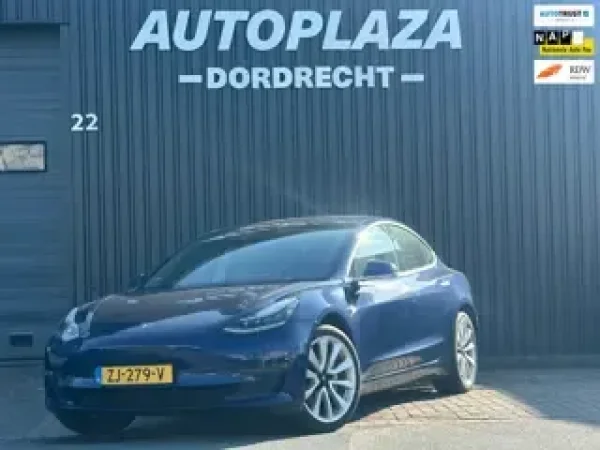 Tesla Model 3 Long Range RWD 2019 - voorkant
