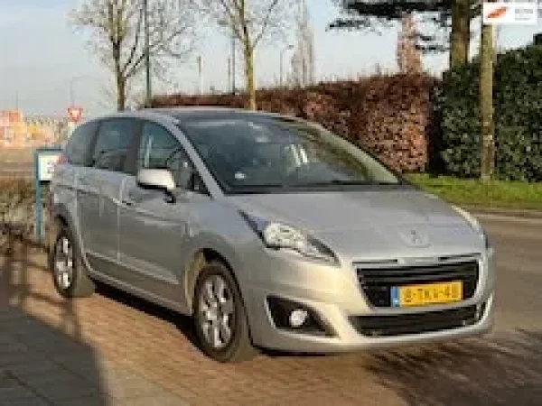 Foto van Peugeot 5008