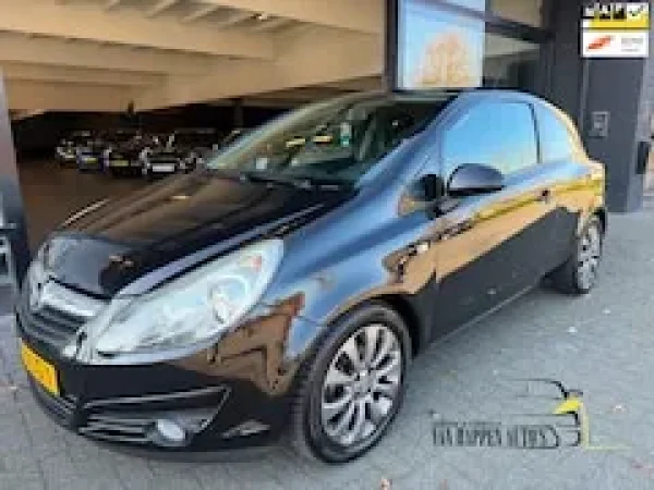 Opel Corsa 1.2-16V '111' Edition 2010 - voorkant