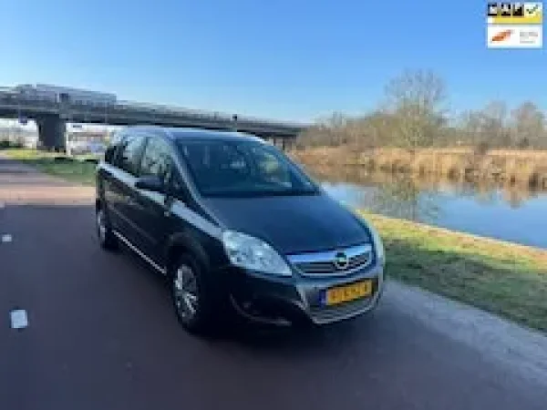 Foto van Opel Zafira